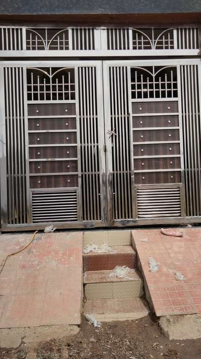 Gwalior steel gate
8319261449