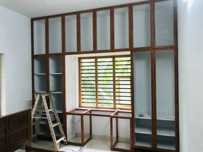 Aluminium and pvc wardrobe