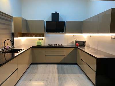 Finished work at Kondotty #ModularKitchen #KitchenInterior #mobiusmodular