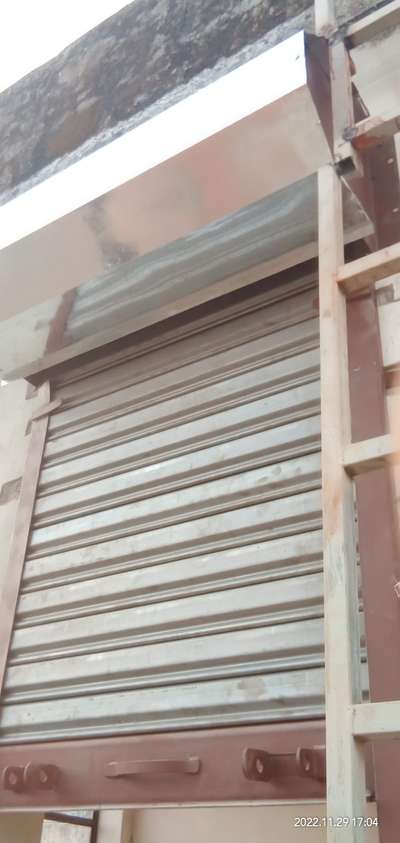 small shutter
ARUNIMA ENINEERING KOTTAYAM
9744718357