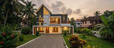 “A contemporary Kerala residence designed for modern living,
blending natural greenery, premium materials, and elegant architecture.
Crafted to perfection, inspired by nature.”

#KeralaHome
#LuxuryHomeIndia
#ModernKeralaHome
#architecturaldesigner  #