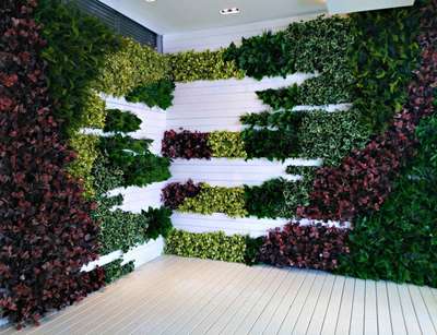 vertical garden by mantra