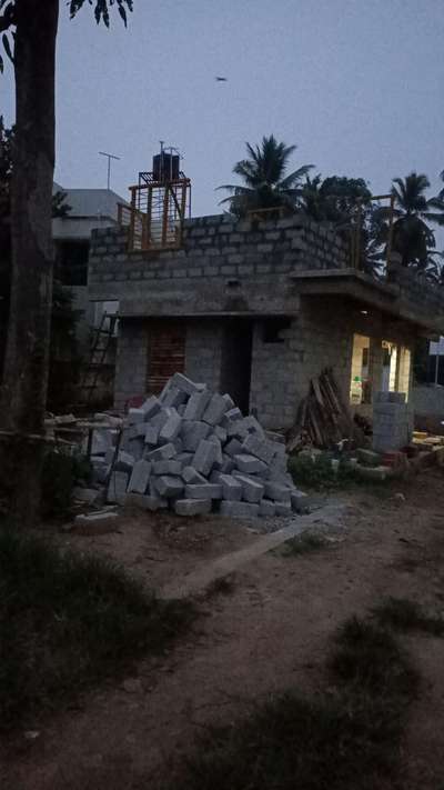 #new_home #JRconcept#
On going project  GF commercial FF residential. Turn key priject.Quality material work. interire