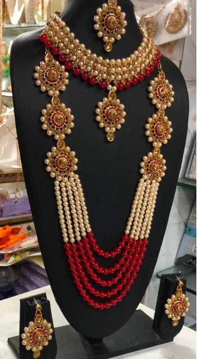 Latest Women's Jewellery Sets
Name: Latest Women's Jewellery Sets
Base Metal: Alloy
Plating: Gold Plated
Stone Type: American Diamond
Sizing: Adjustable
Type: Necklace and Earrings
Net Quantity (N): 1
Country of Origin: India