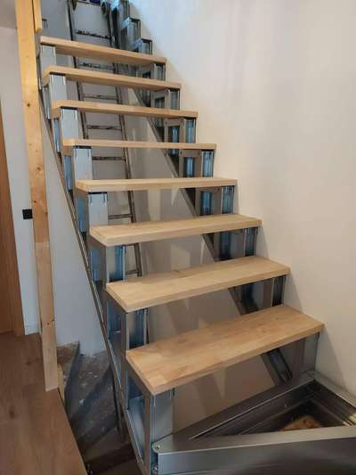 For LGSF Staircase