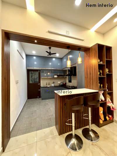 MODULAR KITCHEN 



#kitchen #ModularKitchen #KitchenIdeas #OpenKitchnen #KitchenInterior #breakfastcounter #KitchenCabinet #InteriorDesigner #interiordesignersinkochi #Architectural&Interior #budget_home_simple_interi #simpleinterior