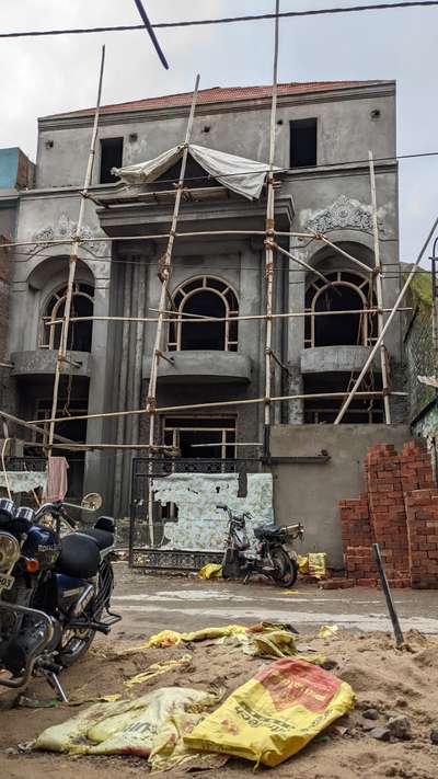 30x50 traditional tyoe royal bunglow construction project at khajrana indore
cost 50 lac
 #Contractor  #ContemporaryHouse  #HouseConstruction  #ContemporaryDesigns  #constructionsite  #constructioncompany #constructionmaterials