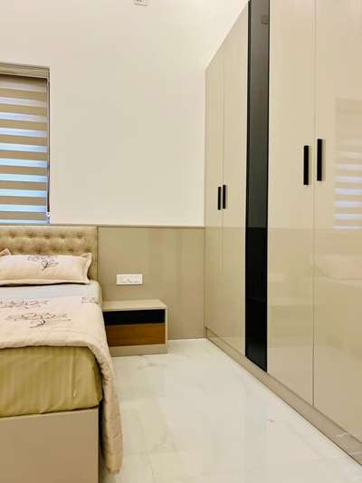 #InteriorDesigner  #Cabinet #WardrobeIdeas #interiordesignkerala #WardrobeDesigns