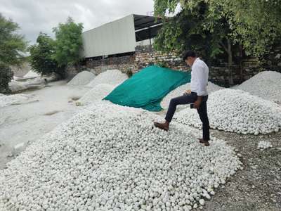 *White Stone Pebbles *
Outdoor And Gardan Designing, White Marble Stone Pebbles, Stone Pebbles, Marble Pebbles