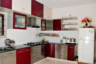 STAINLESS STEEL & GI MODULAR KITCHEN 9400296552
www.swastikhomeinteriors.com