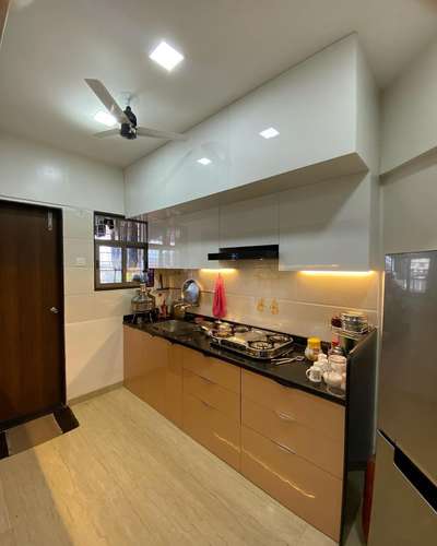 #ModularKitchen  #LargeKitchen  #KitchenIdeas  #OpenKitchnen  #ClosedKitchen  #Modularfurniture