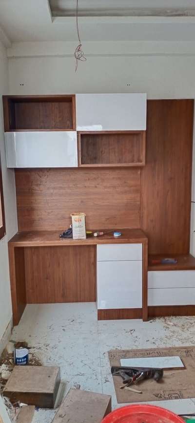 99 272 888 82 Call Me FOR Carpenters
modular  kitchen, wardrobes, false ceiling, cots, Study table, everything you needs
I work only in labour square feet material you should give me, Carpenters available in All Kerala, I'm ഹിന്ദി Carpenters, Any work please Let me know?