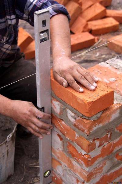 Brick masonry 🧱🧱
#CivilEngineer  #Architect  #HouseConstruction  #brick  #brickmasonry  #redbrick  #Masonry  #ContemporaryHouse  #TraditionalHouse  #innovation  #constructions  #sitestories  #brickcladding  #Contractor