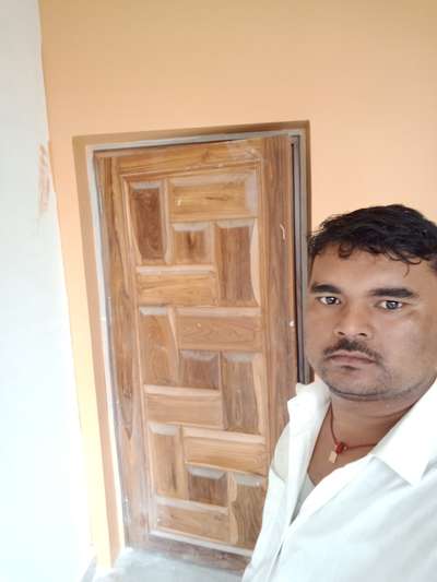 pentar contektar Noida 9555763084