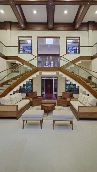 #hallwaydesign  #Sofas  #GlassHandRailStaircase