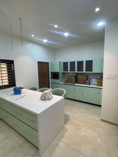 #ModularKitchen #LargeKitchen #kitchen #KitchenInterior #ModularKitchen