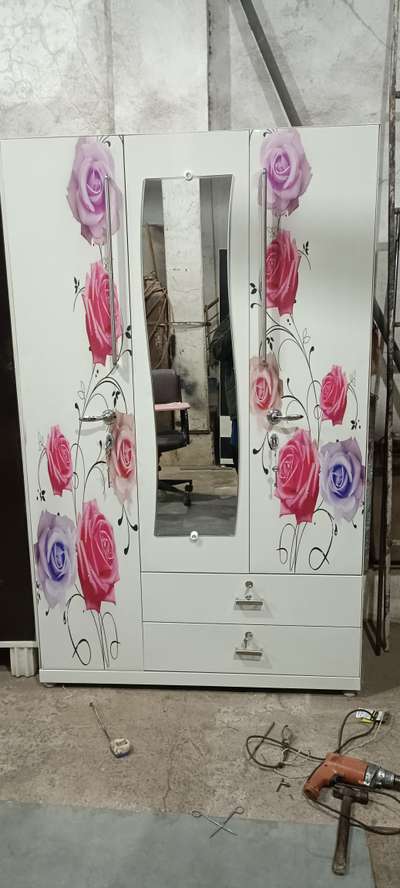 3 door steel almirah powder coating 80 kg wait  #almirah  #furnitures  #HomeDecor