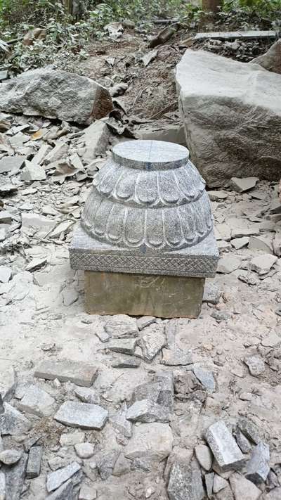 stone design work കരിങ്കൽ  പണികൾ   #stonedesigns  #stonepillarstand contact :8943454664 sopanam silpalaya