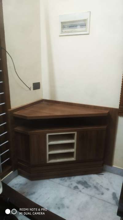 corner tv stand