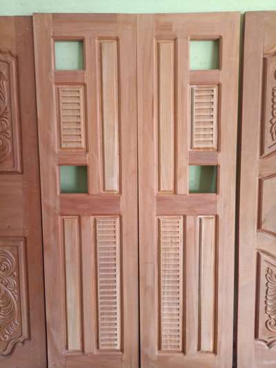 mahagani front door
77.5/40inch
18000
slightly negotiable