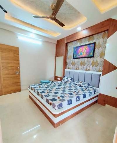 #BedroomDecor  #MasterBedroom  #KingsizeBedroom  #BedroomDesigns  #WoodenBeds  #BedroomIdeas  #LUXURY_BED  #bedroomdeaignideas