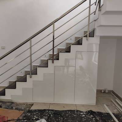 stair case cupboard
#aluminumcupboards