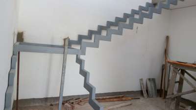 #StaircaseDecors  #GlassHandRailStaircase