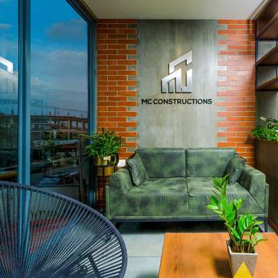 #void+studio #interiordesgning  #projects  #designandarchitecture  #constructioncompanyincalicut  #interiordesignkerala  #architecturedesign   #officeinterior  #raw_architecture  #calicutdesigners