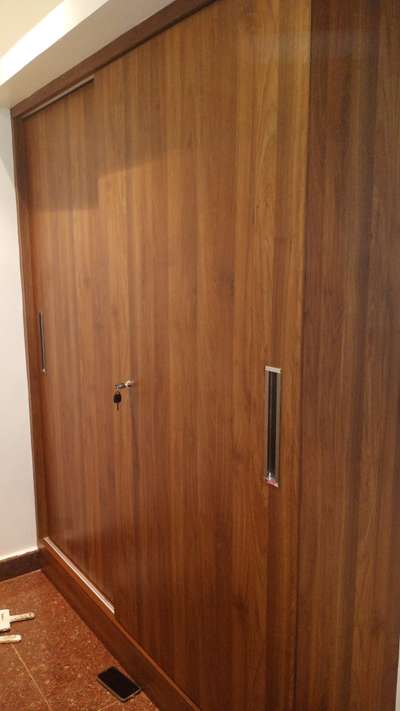 sliding wardrob unit