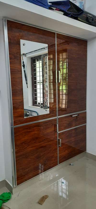 # Aluminium Fabrication
#HomeDecor
#InteriorDesigner 
#fabrication 
#Newlights Aluminium
9847789522
Per Sqf: 550
#Palakkad 
#alathur