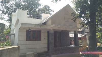 low budget house 
 At Kavilpad