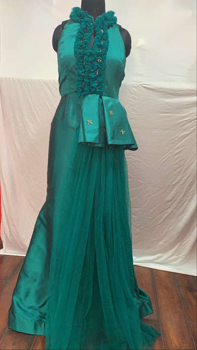 This is western wear gown, semi silk fabric with designing ￼#dressesonline #eveningdresses #dressshopping #longdresses #shortdresses #elegantdresses #shortdress #eveningdress #dresses👗 #dressoftheday