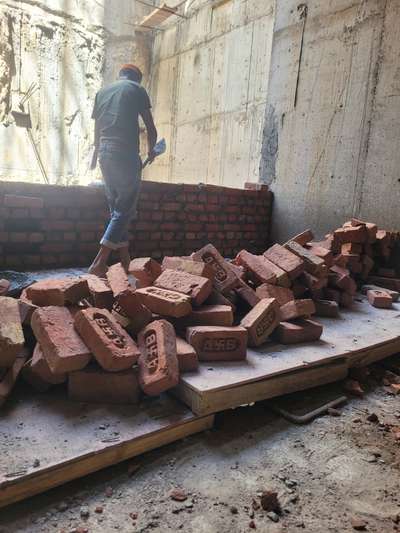 brick work and plaster labor rate 55 sqf 9'' and 4" #brick  #bricksandwires  #blockmasonry