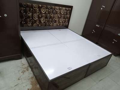 Diwan bed