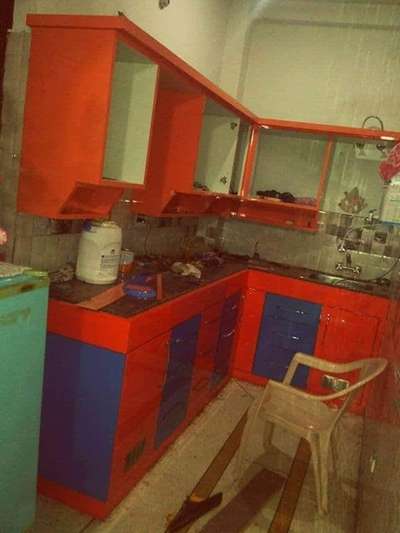 *modelling kitchen*
home service contact my number.... 8447093572
