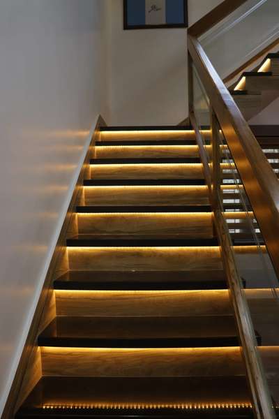 Illumination in staircase