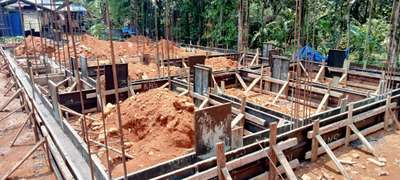 K.N.S constructions
 #KeralaStyleHouse  #keralahomeplans  #constructioncompany  #flat  #buildersinkerala