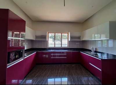 Modular kitchen 
best  quality 
good  meterial