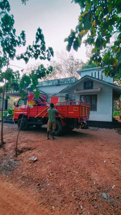 Royal brown marble load to elankoor manjeri 

Toscana marbles malappuram 8086300081,8086300082  #marble  #flooring #FlooringTiles  #GraniteFloors  #Malappuram  #calicut  #toscanamarbles  #toscana  #MarbleFlooring