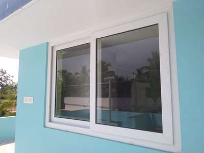 Aluminium sliding windows