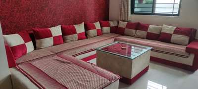 Sanjay wooden furniture house

Contact 7415291581