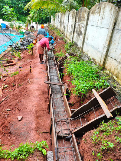 #Retaining wall    🏡 
vellarkad, adur site