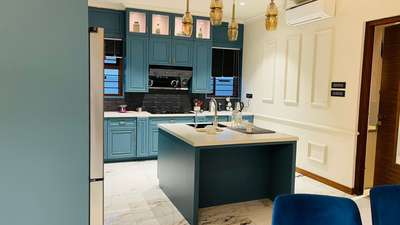 Open kitchen with island
#civilcontractors #interiorfitouts #moderndesign #OpenKitchnen #kannur #contractors