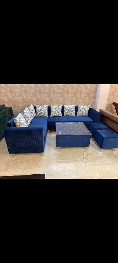 landlord furniture .koi bhi design kaisa bhi sab bnta hai yahan finishing ke saath