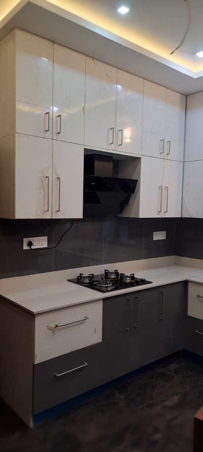 kitchen #InteriorDesigner  #interior  #modularkitchen  #keralaarchitectures