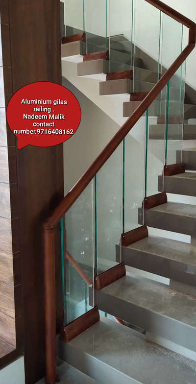 #Nadeem.malik
S.S. M S. aluminium railing gate skylight work contact me 9716408162