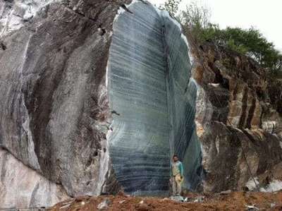 Blocks of Marble directly from quarry.