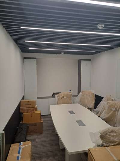 office Interiors for 2500 sft area in gurgaon