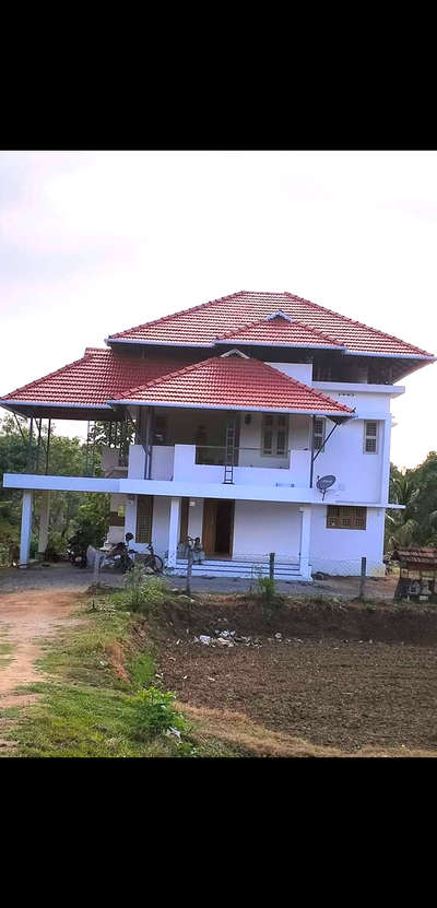 kerala oddh roofing work 100000 More than 100,000 workers are working in this company. You also get your work done and make your house #beautiful. Contact our #company today itself. Tomorrow 9557099121👍💯🇮🇳 kerala