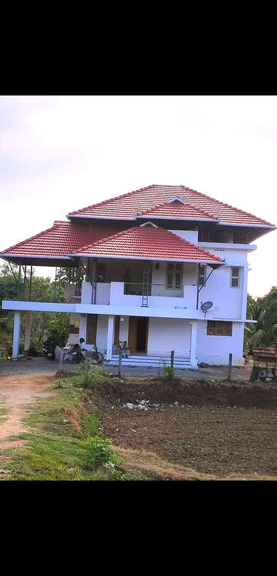 kerala oddh roofing work 100000 More than 100,000 workers are working in this company. You also get your work done and make your house #beautiful. Contact our #company today itself. Tomorrow 9557099121👍💯🇮🇳 kerala